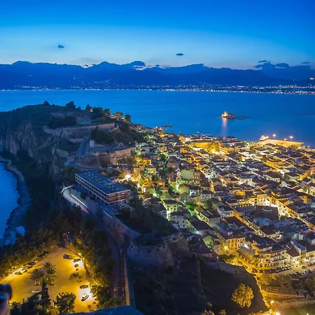 Appartement Deluxe 1-bedroom In The Heart Of Nauplie